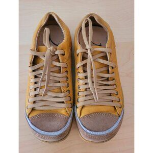 Leather shoes sneakers / Tacones Lejanos (Buenos Aires, Argentina)